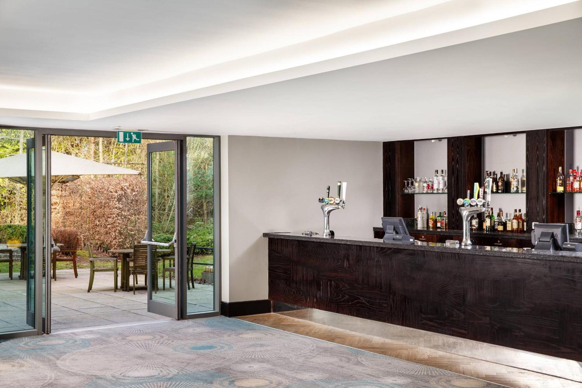 Delta Hotels Nottingham Belfry Exteriör bild